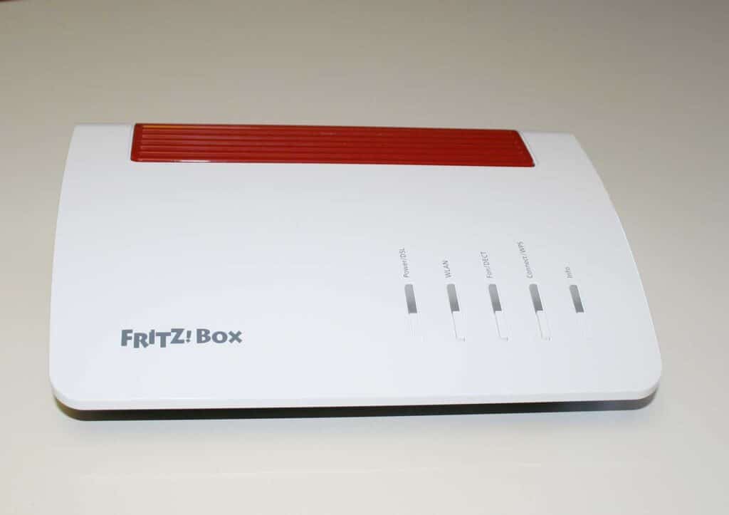 design-fritzbox-7590-AX